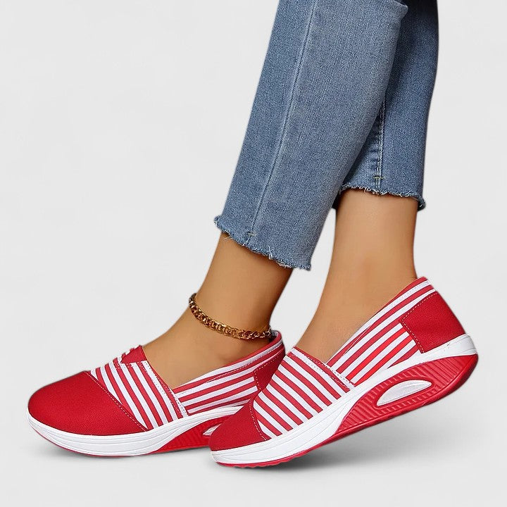 Julia | Supportive Sneakers