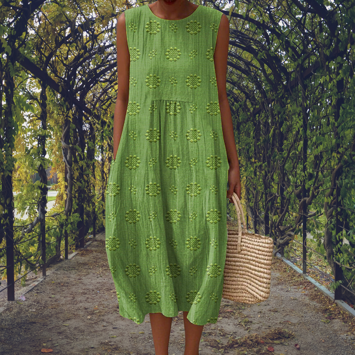Aikaterini | Chic Sleeveless Dress with Convenient Pockets