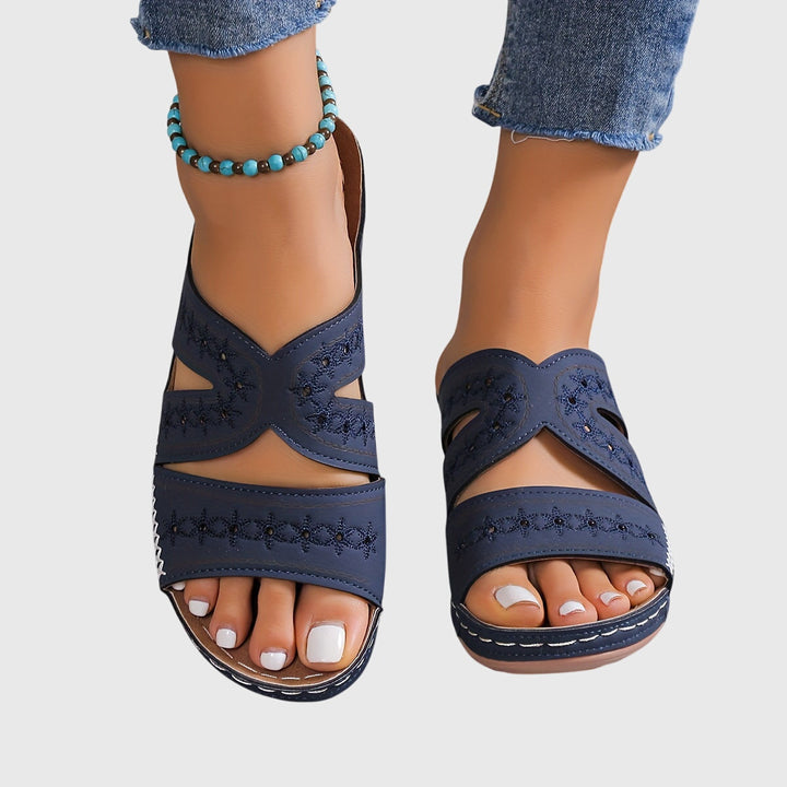 Noëlle | Lightweight Supportive Sandals