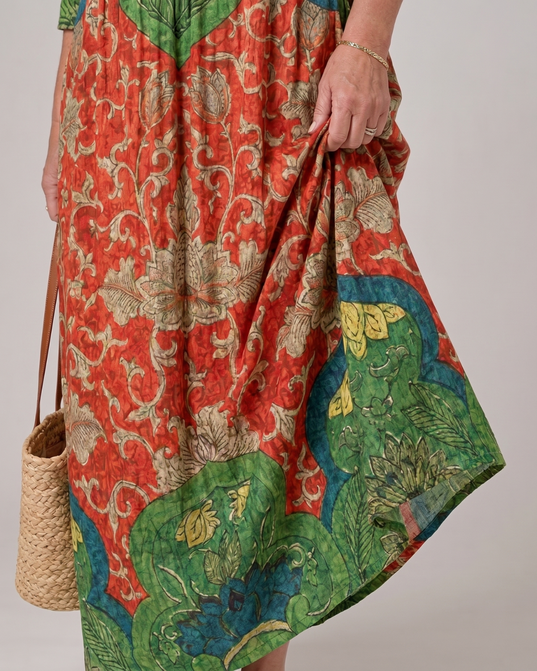 Zeloria | Abstract Vintage Print Relaxed Three Quarter Sleeve Midi Dress