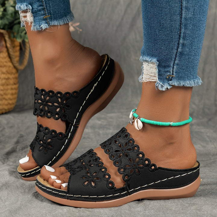 Levi | Cooling Slippers