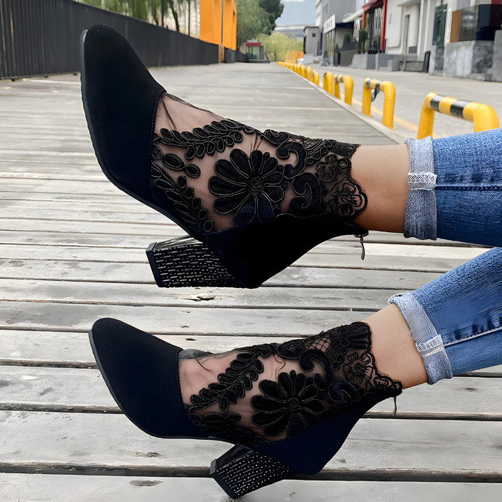 Norenne | Stylish Breathable Supportive Heels