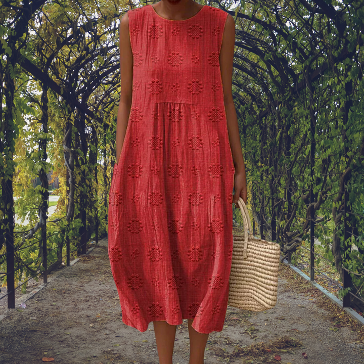 Aikaterini | Chic Sleeveless Dress with Convenient Pockets