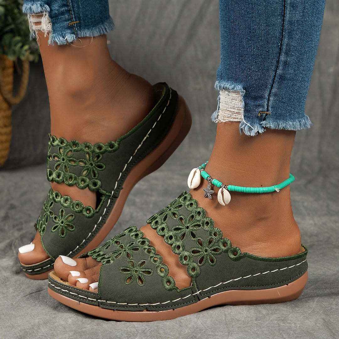 Levi | Cooling Slippers