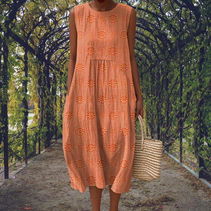 Aikaterini | Chic Sleeveless Dress with Convenient Pockets