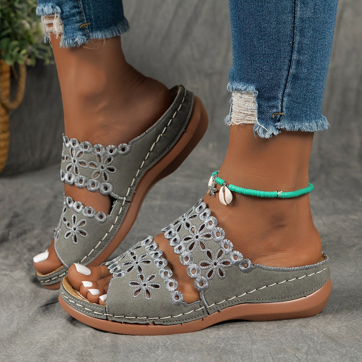 Levi | Cooling Slippers