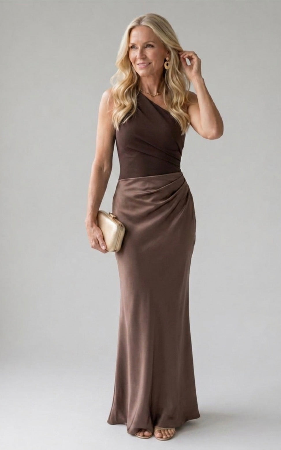 Florence | Maxi Dress with a Guilt in Satin
