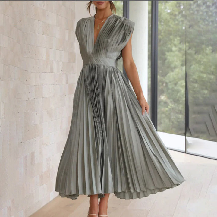 Lily | Timeless Pleated Midi Dress