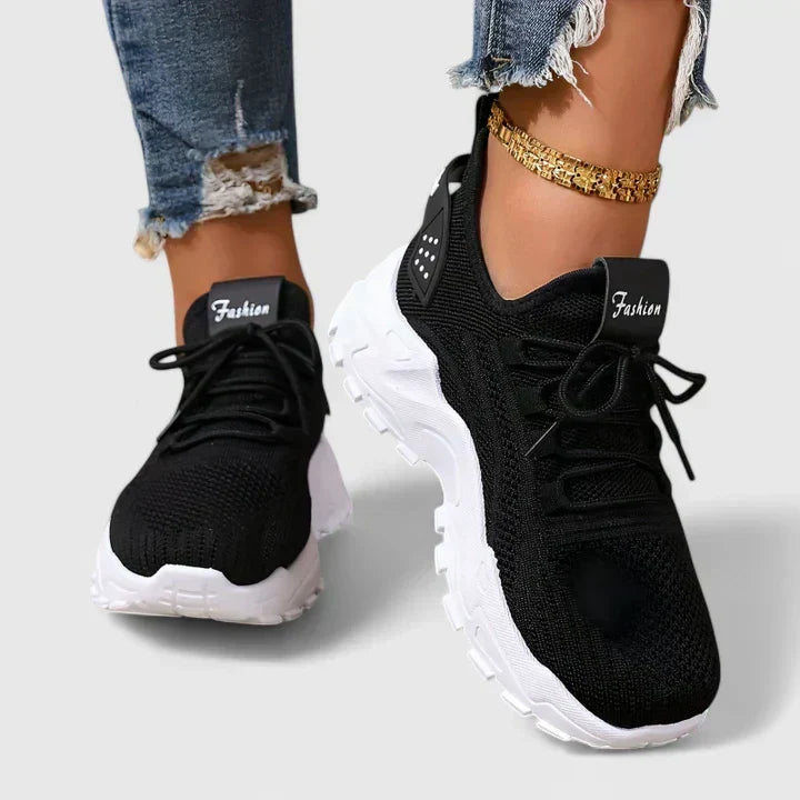 Maica | Supportive Sneakers