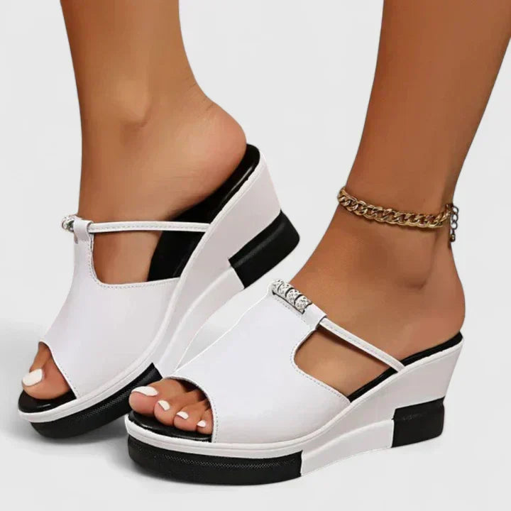 Florine | Supportive Sandals