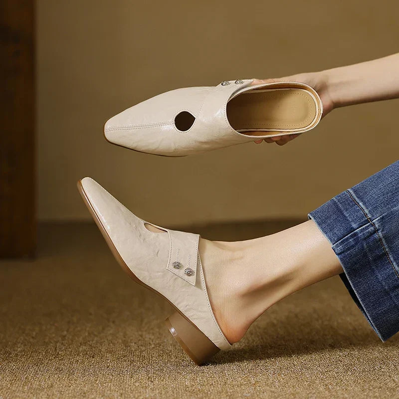 Agnit | Pointed-Toe Cutout Accent Mules