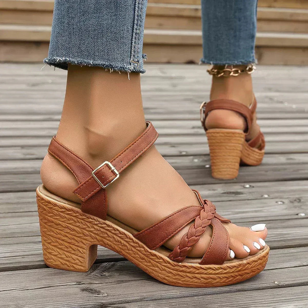 Nerina | Supportive Fashion Sandals