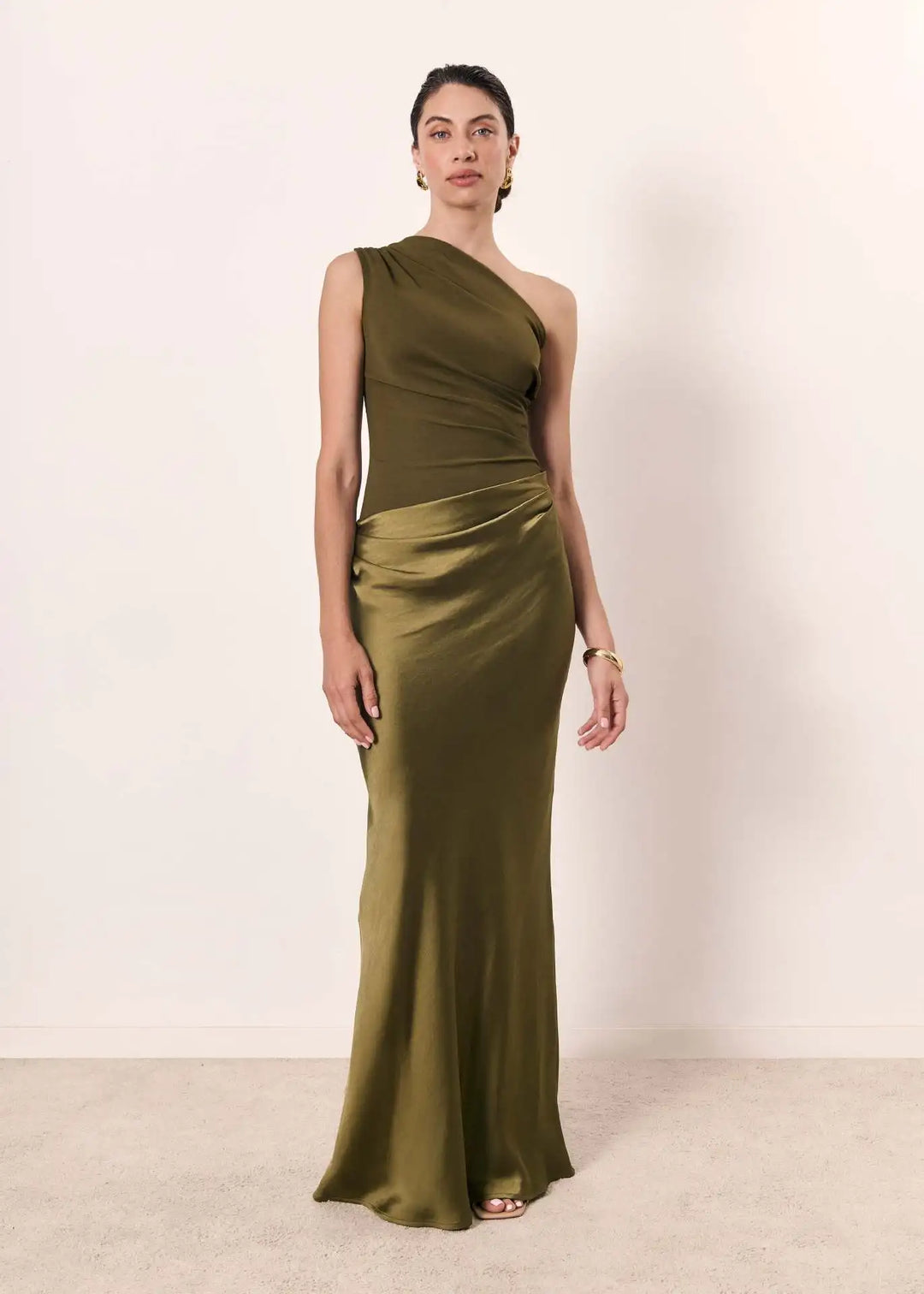 Florence | Maxi Dress with a Guilt in Satin