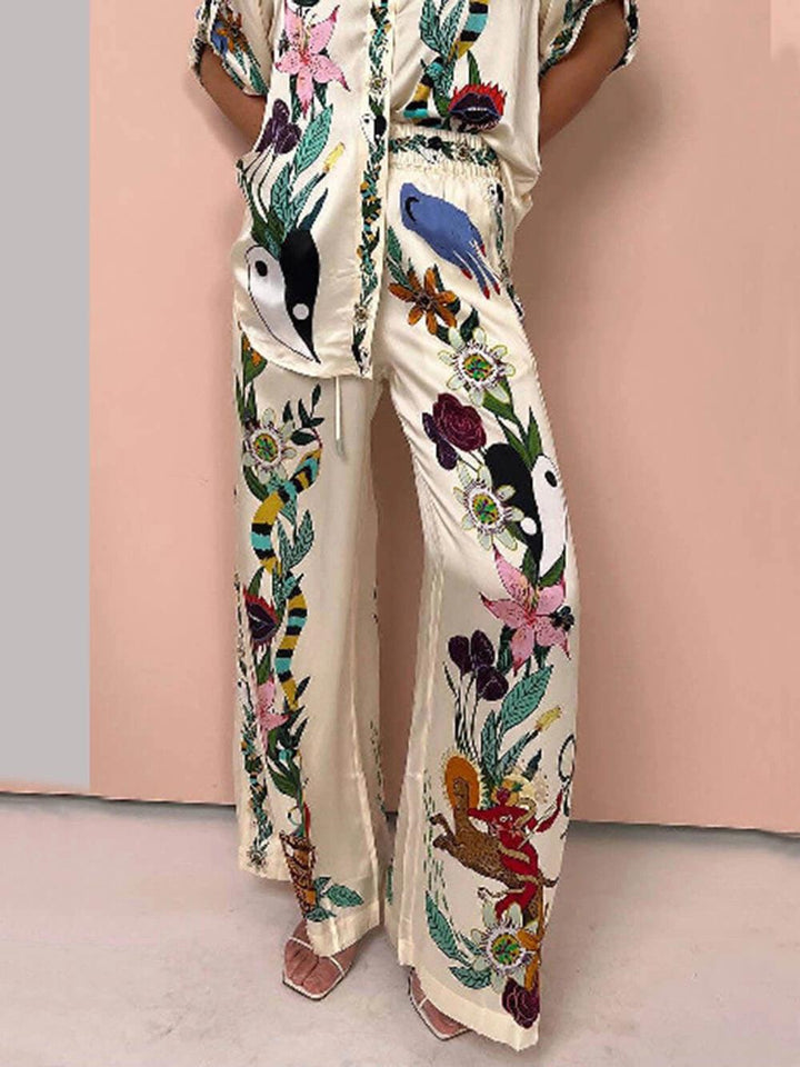 Nika | Resort Vibes Satin unique print shirt &amp; trousers set Fit