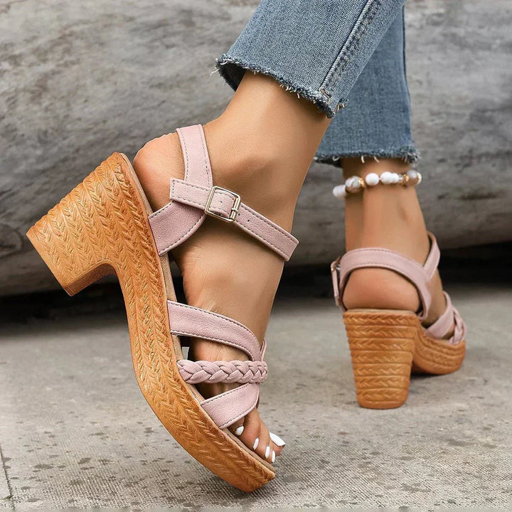 Nerina | Supportive Fashion Sandals