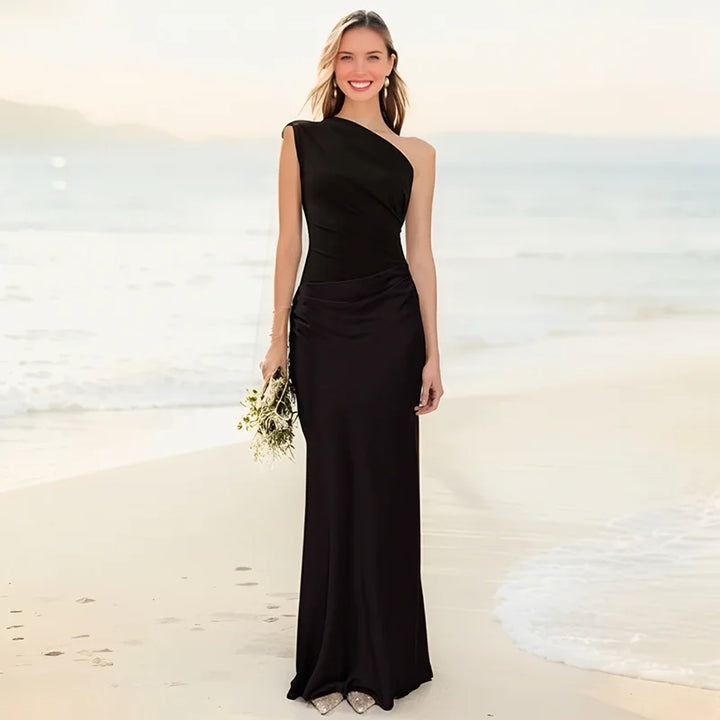Florence | Maxi Dress with a Guilt in Satin