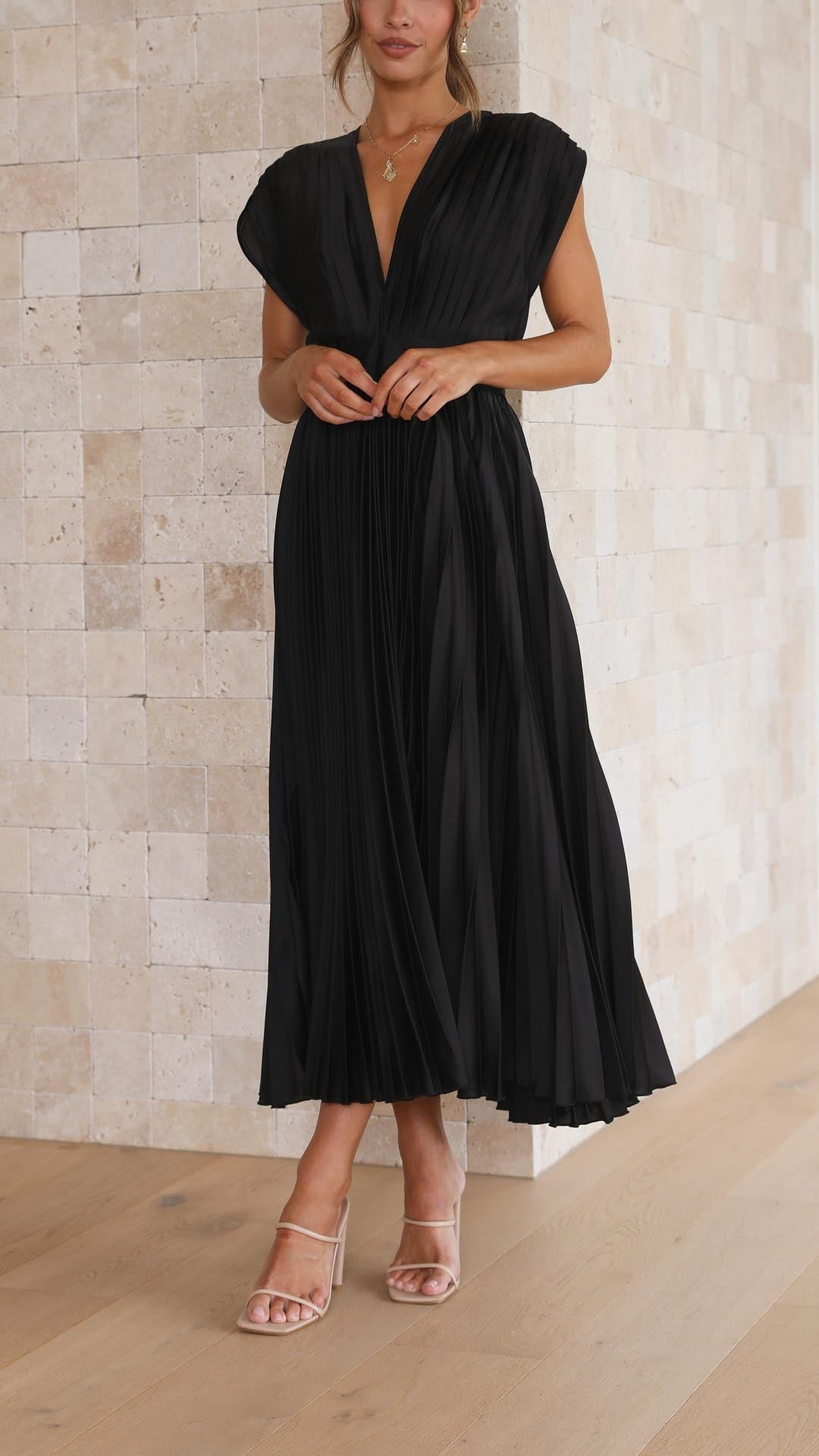 Whitney | Pleated Maxi Dress