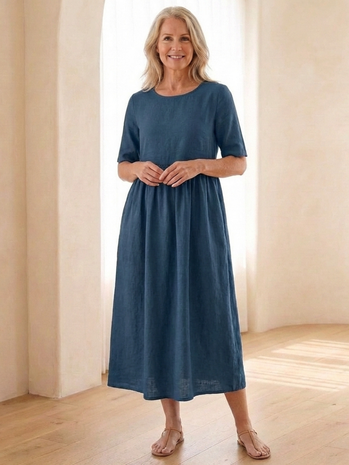 Maribel | Round Neck Short Sleeve Gathered Midi Dress