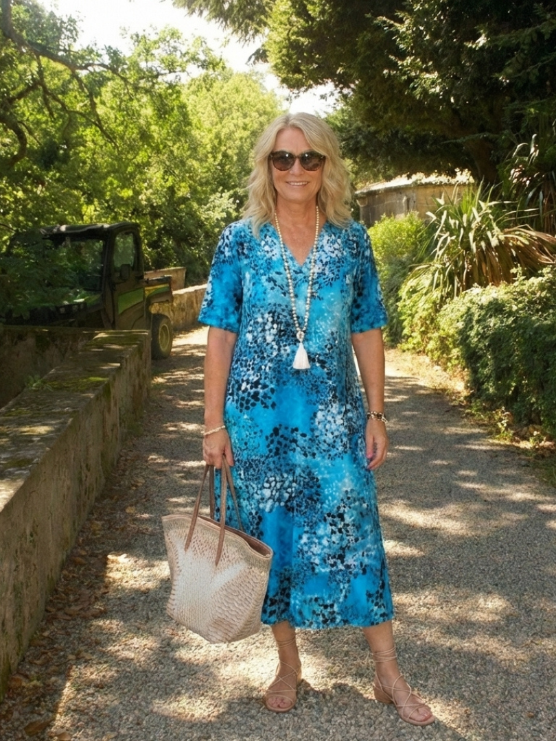 Althea | Short Sleeve V-Neck Printed Midi Dress