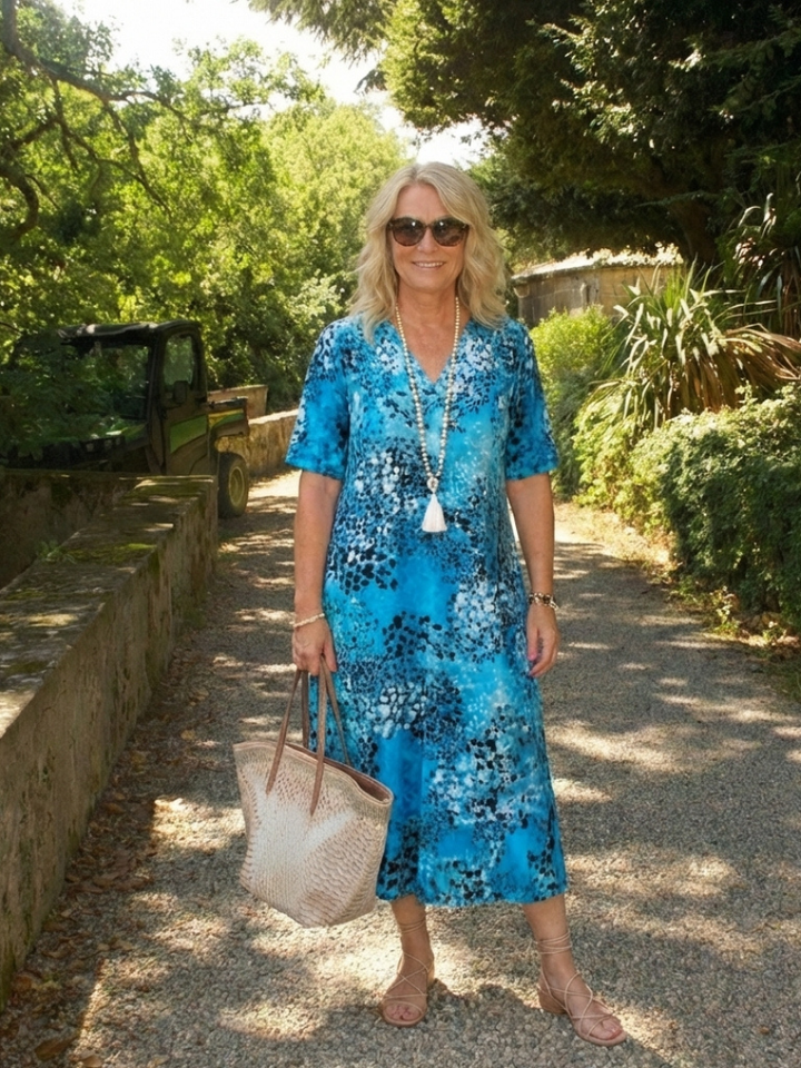 Althea | Short Sleeve V-Neck Printed Midi Dress