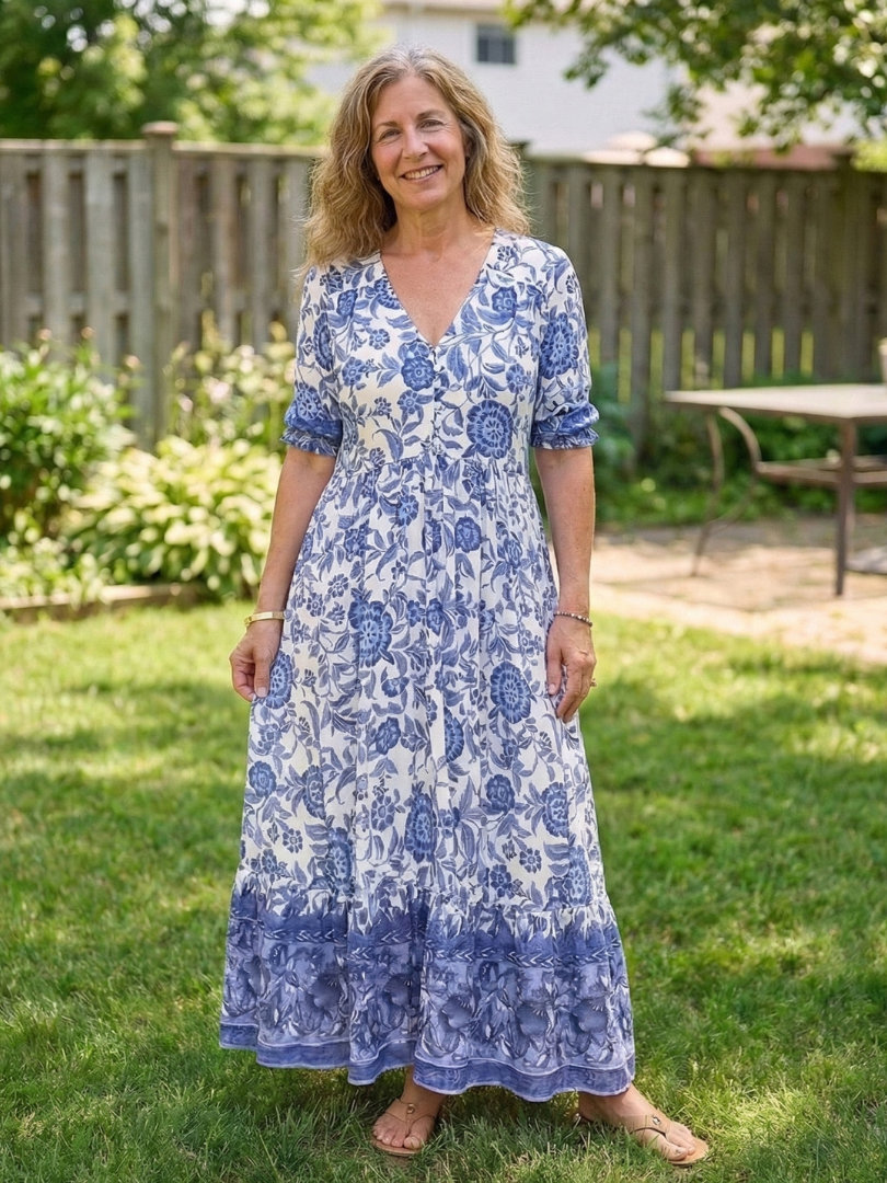 Calandra | Short Sleeve V-Neck Floral Midi Dress