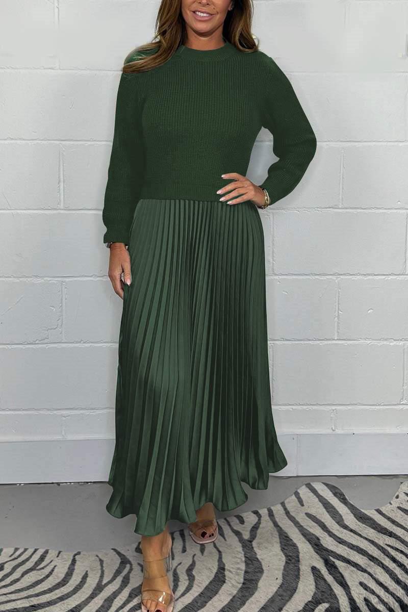 Claudia | Maxi dress with sweater and pleated skirt