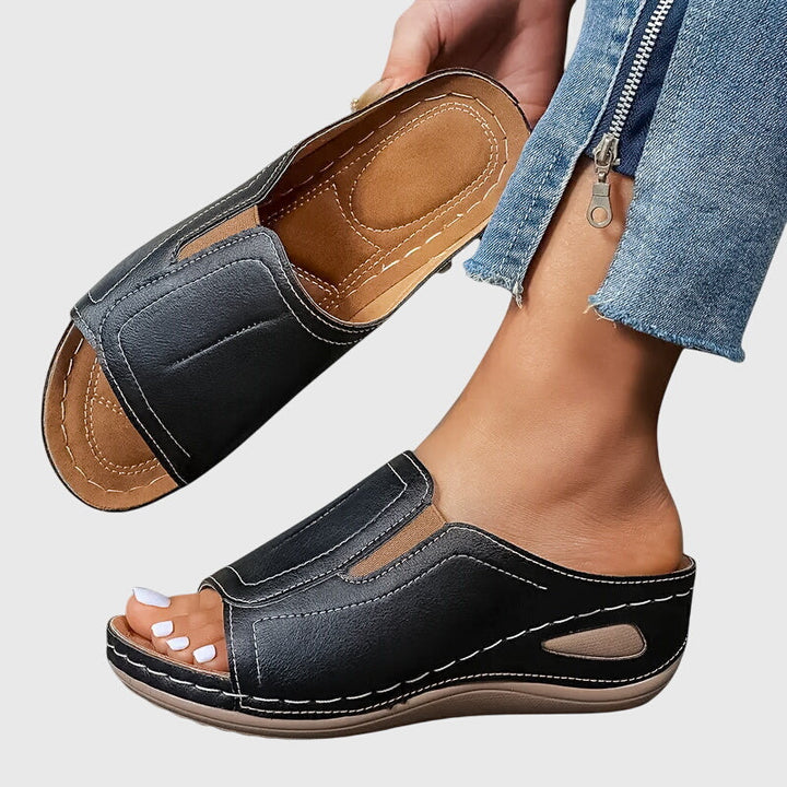 Aretha | Supportive Sandals