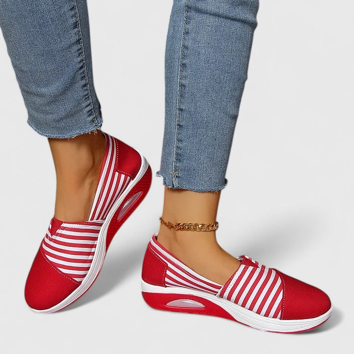Julia | Supportive Sneakers