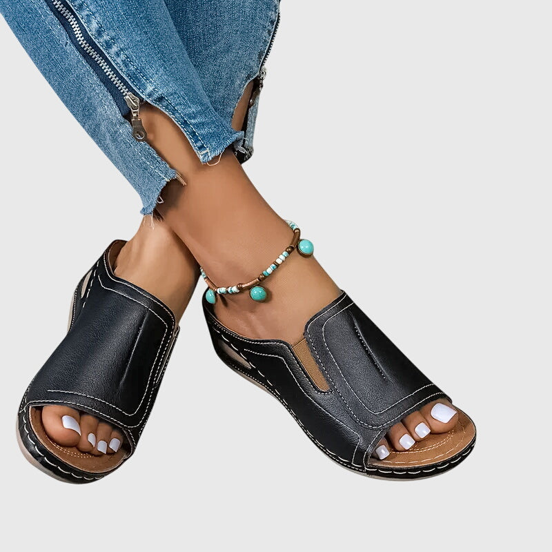 Aretha | Supportive Sandals