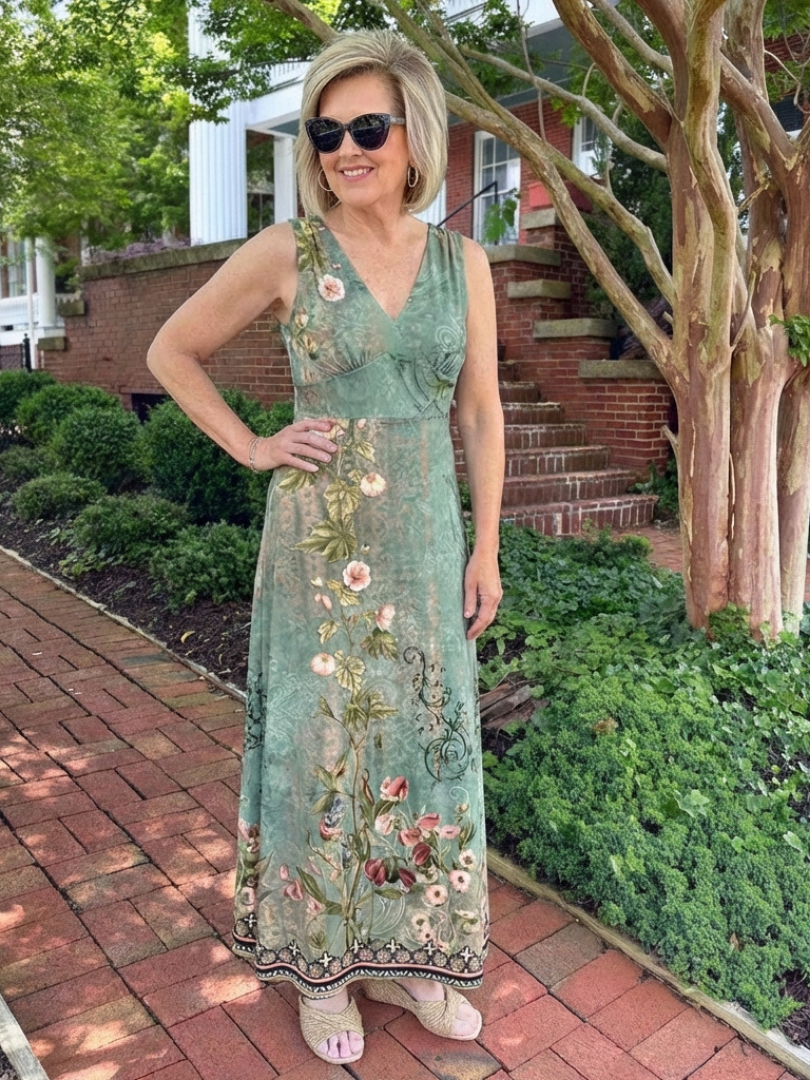 Seraphina | Sleeveless V-Neck Floral Maxi Dress