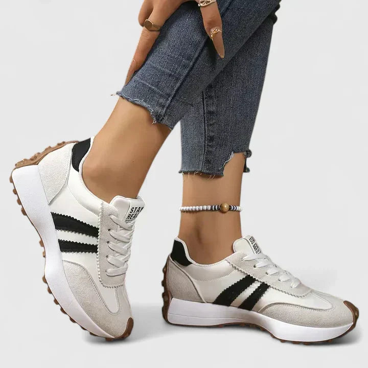Danyzheiah | Supportive Sneakers