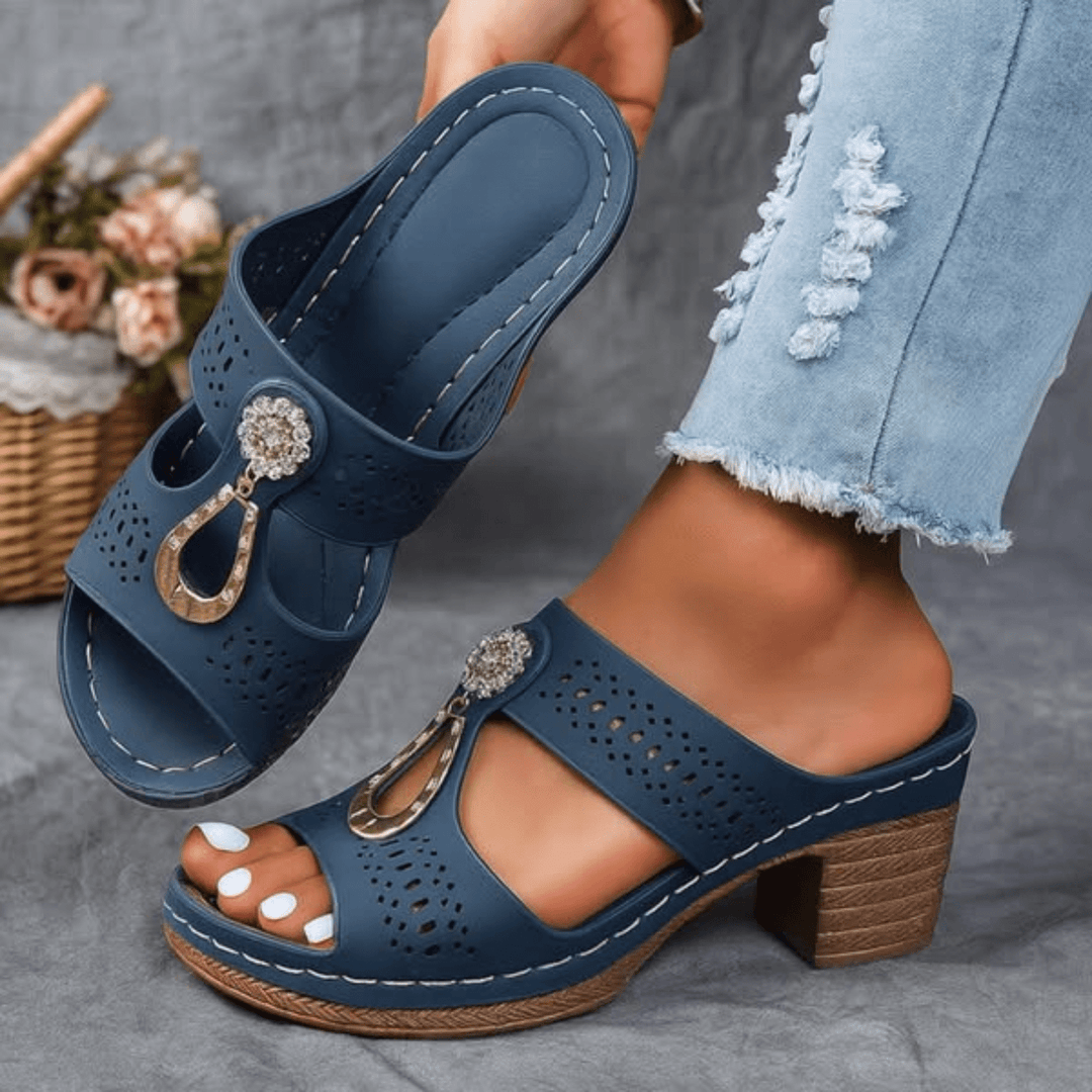 Faith | Chic and Comfortable Supportive Sandals