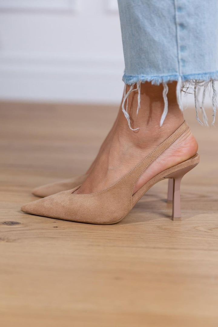 Carolyn | Elegant Supportive Pumps